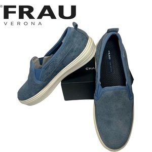 Frau Made in Italy Blue Suede Slide on Sneaker Size EU 38 and US 7.5.